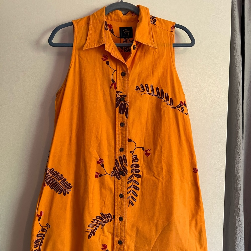 Sigzane button up dress size Medium